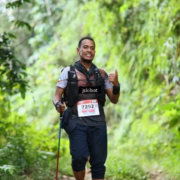 Runner Photo 8766379