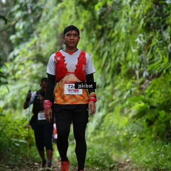 Runner Photo 8766390
