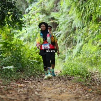 Runner Photo 8766553
