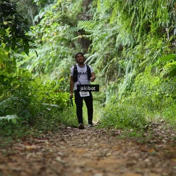Runner Photo 8766570