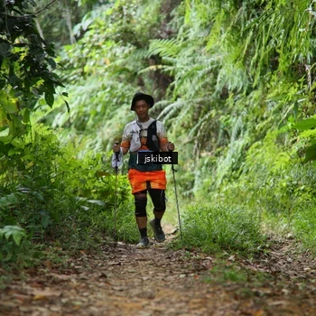 Runner Photo 8766637