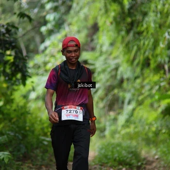 Runner Photo 8766670