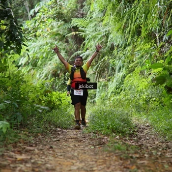 Runner Photo 8766709