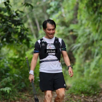Runner Photo 8766898