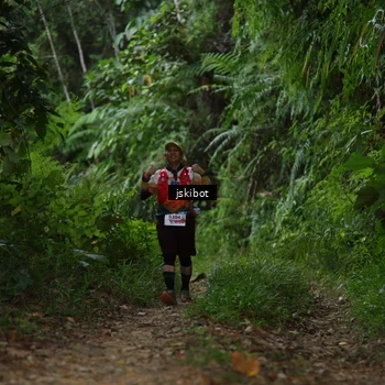 Runner Photo 8766978