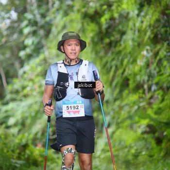 Runner Photo 8767012