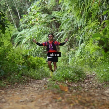 Runner Photo 8767019