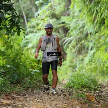 Runner Photo 8767067