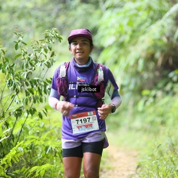 Runner Photo 8767098