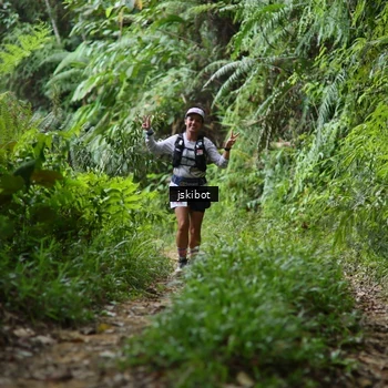 Runner Photo 8767118