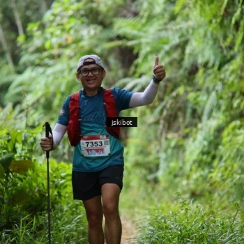 Runner Photo 8767137