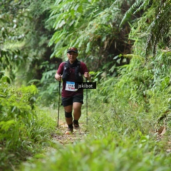 Runner Photo 8767153