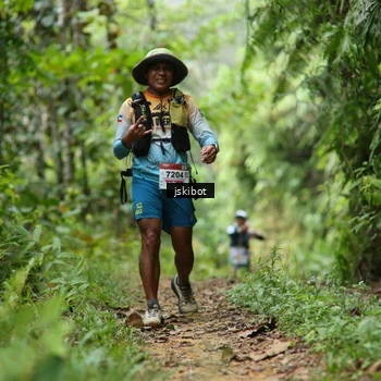 Runner Photo 8767253