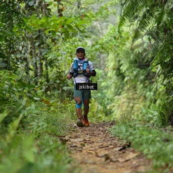 Runner Photo 8767255