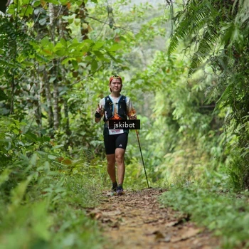 Runner Photo 8767305