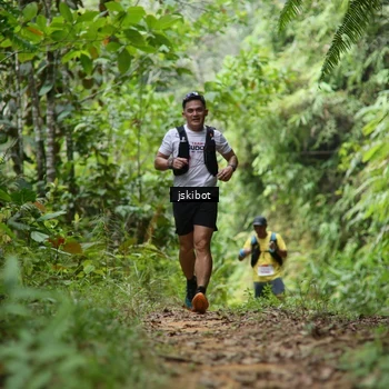 Runner Photo 8767340