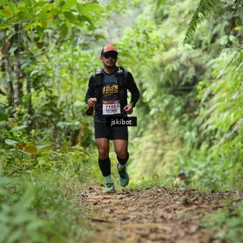 Runner Photo 8767345