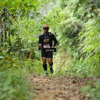 Runner Photo 8767347
