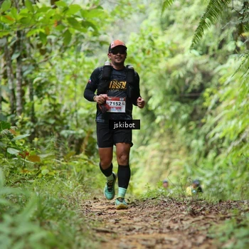Runner Photo 8767348