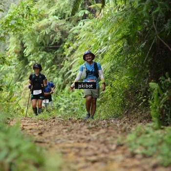 Runner Photo 8767448