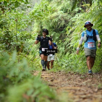 Runner Photo 8767449