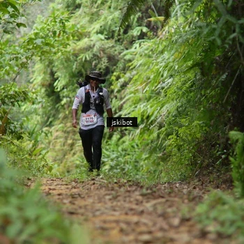 Runner Photo 8767538