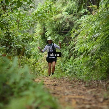 Runner Photo 8767589