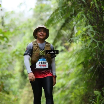 Runner Photo 8767702