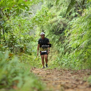 Runner Photo 8767741