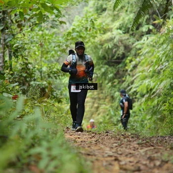 Runner Photo 8767793