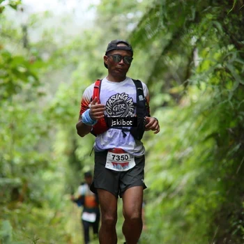 Runner Photo 8767795