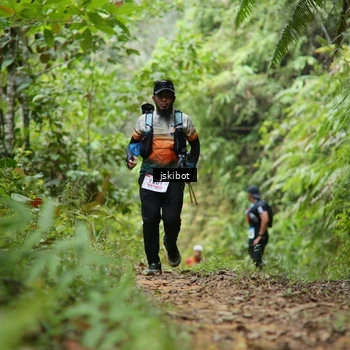 Runner Photo 8767811