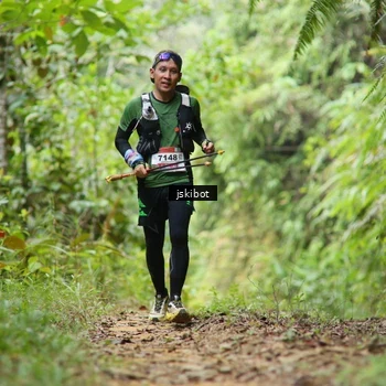 Runner Photo 8767842