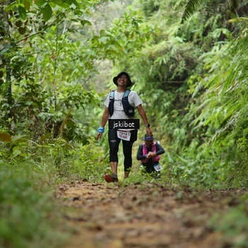 Runner Photo 8767943