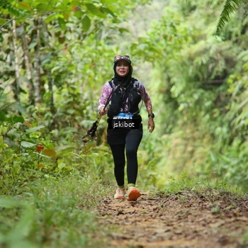 Runner Photo 8768007