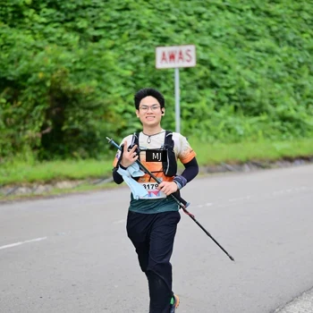 Runner Photo 8770413