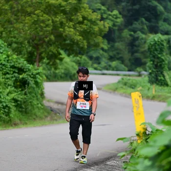 Runner Photo 8770633