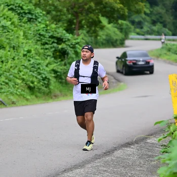 Runner Photo 8770658