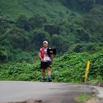Runner Photo 8770771