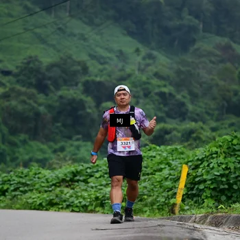 Runner Photo 8770795