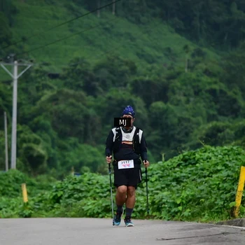 Runner Photo 8770973