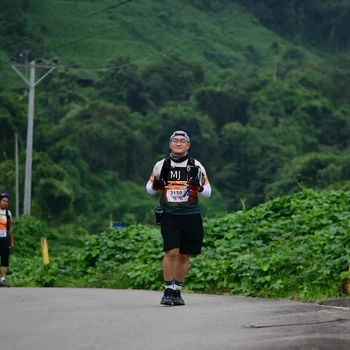 Runner Photo 8771005