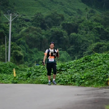 Runner Photo 8771007