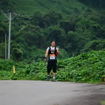 Runner Photo 8771027