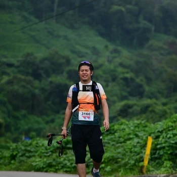 Runner Photo 8771040
