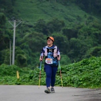 Runner Photo 8771077