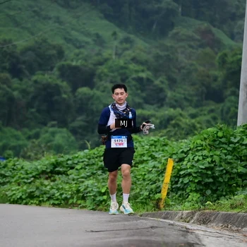 Runner Photo 8771078