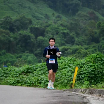 Runner Photo 8771106