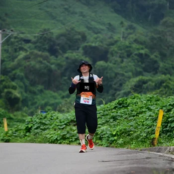 Runner Photo 8771147