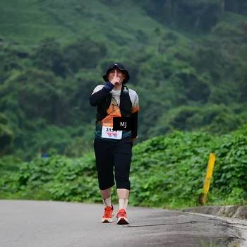 Runner Photo 8771177